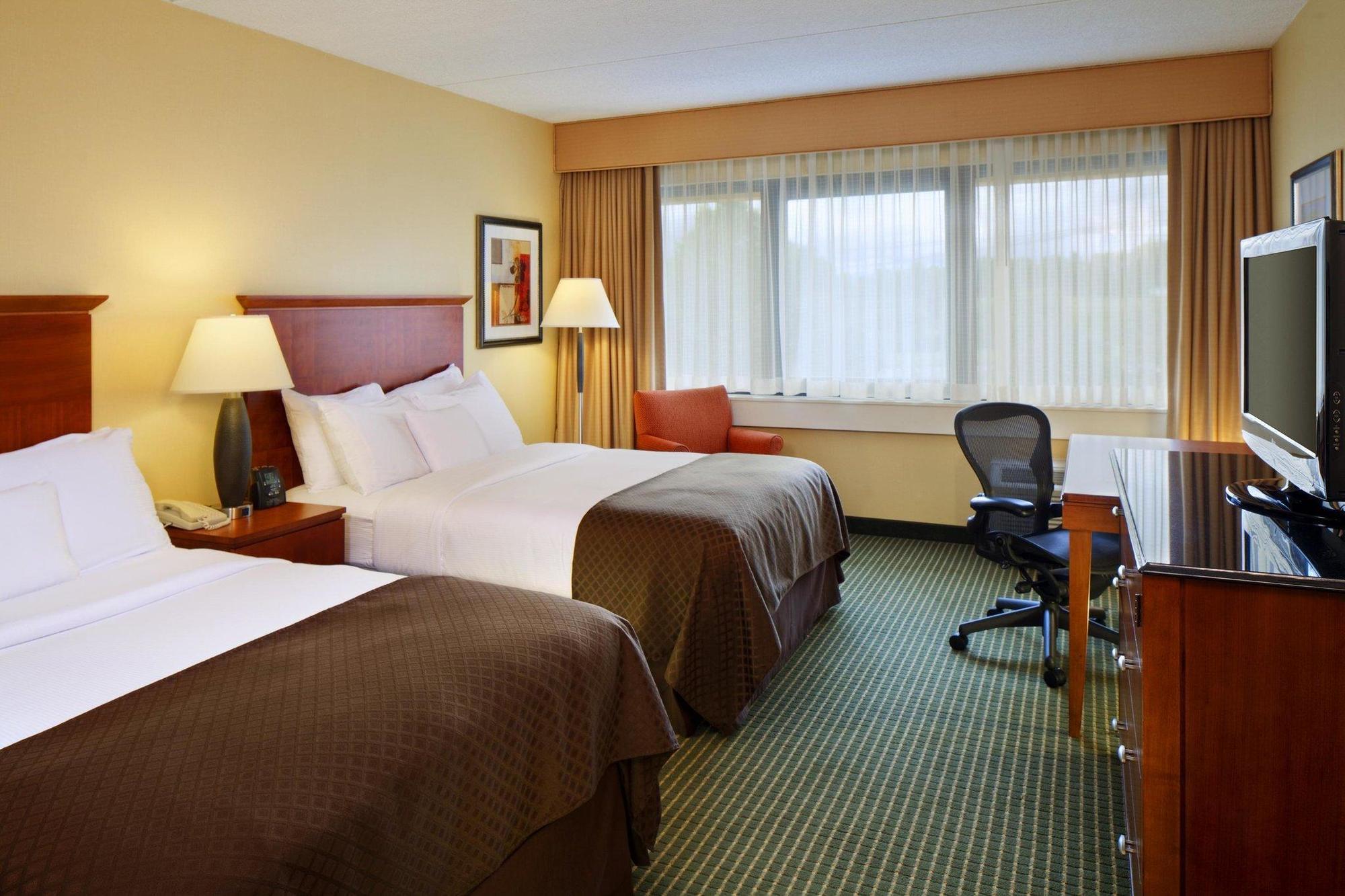 Doubletree By Hilton Boston/Westborough Hotel Exterior foto